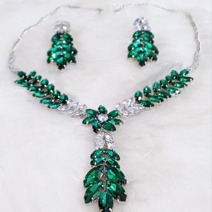 ✨ Korean Green glass stone drop line necklace with earrings for girls and women ✨ - Image 5
