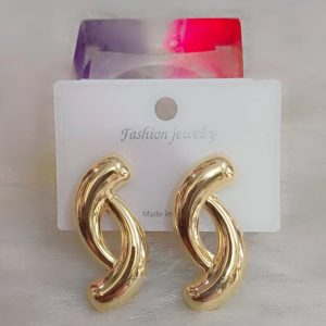 ✨ Gold Plated Twist Motif Stud Earrings | Anti Tarnish Waterproof Designer Earring | Stainless Steel Earrings for Girls & Women ✨ - Image 3