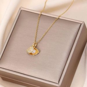 ✨ Stainless Steel Chain with Crystal Shell Pendant for women & girls ✨ - Image 3