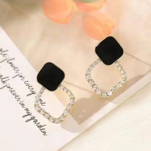 ✨ Korean Cubic Zirconia Earrings for Girls & Women ✨ - Image 4