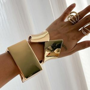 ✨ Gold Plated Anti Tarnish Stainless Steel Smooth Open Lightweight Bracelet for girls & women ✨ - Image 4