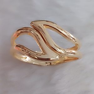 ✨ Gold Plated Anti Tarnish Stainless Steel Smooth Openable Lightweight Bracelet for girls & women ✨ - Image 3